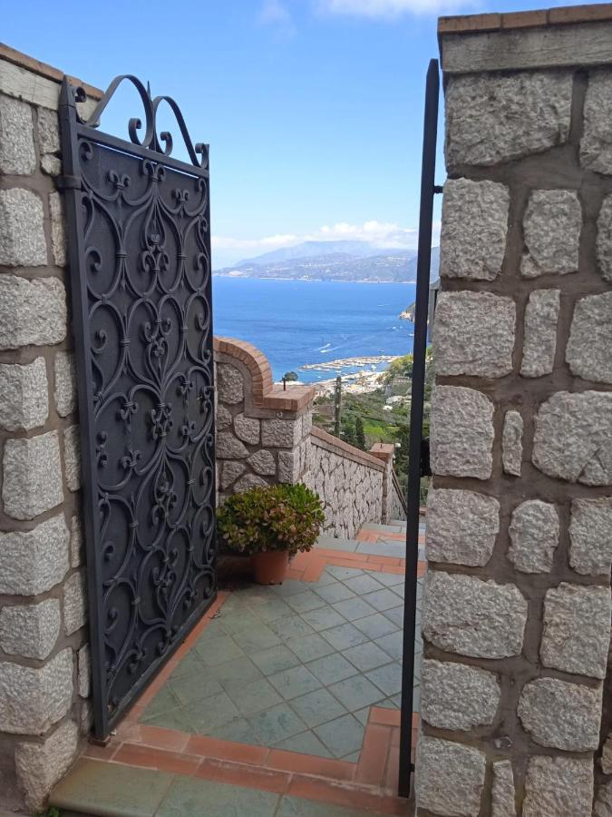 كابري Aiano Apartment المظهر الخارجي الصورة